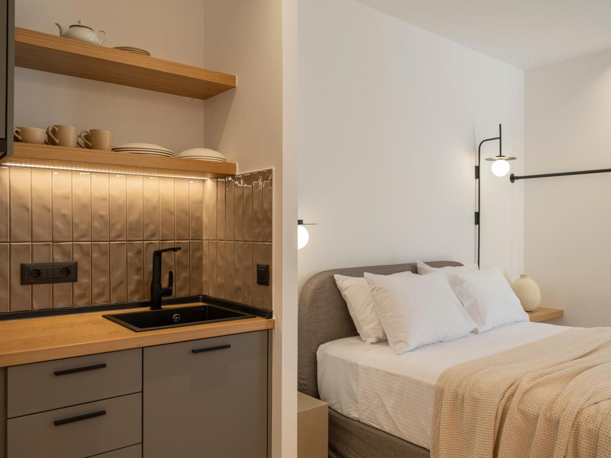 Anemelia Way Of Living Aparthotel Naousa  Ngoại thất bức ảnh